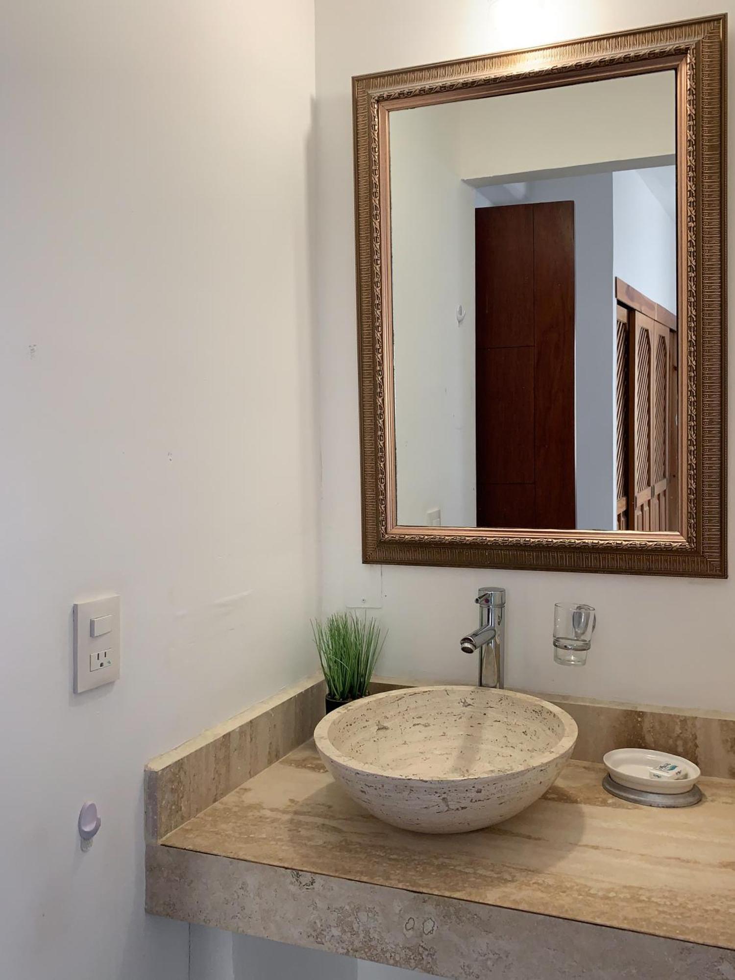 Standard Room,1553217694:JPEG