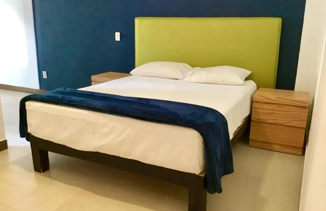 One Bedroom Condo Near Beach Rg6-1