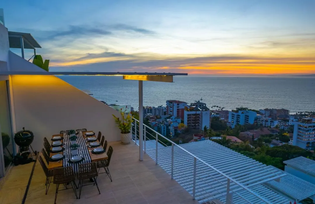 Penthouse Vista Panoramica Zona Romantica-1