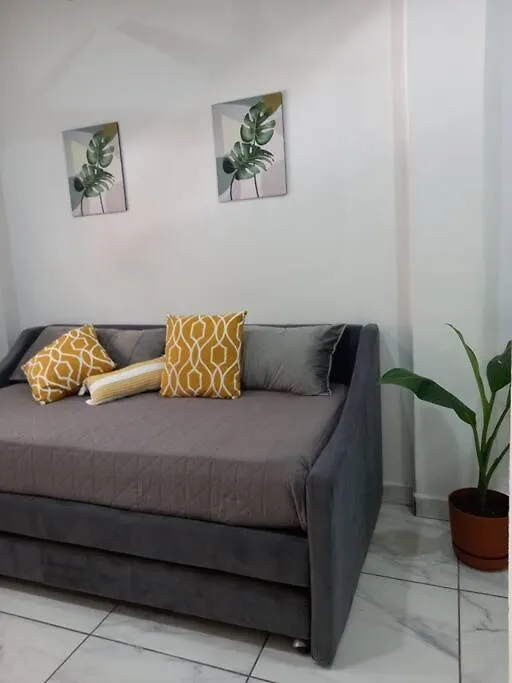 Beach Apartment, King Beds, Walk Everywhere!-1