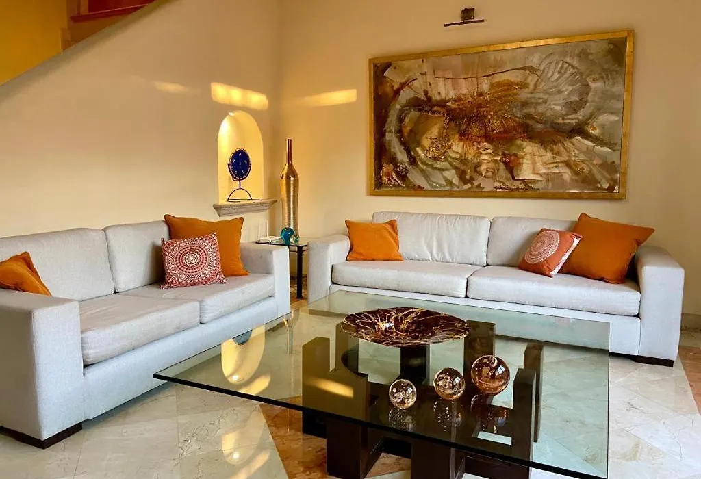 Villa Navarro: Marina Vallarta-1