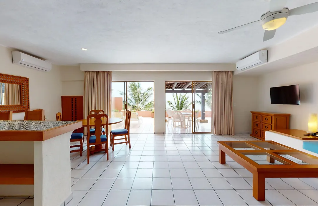 Park Royal Homestay Los Tules-1