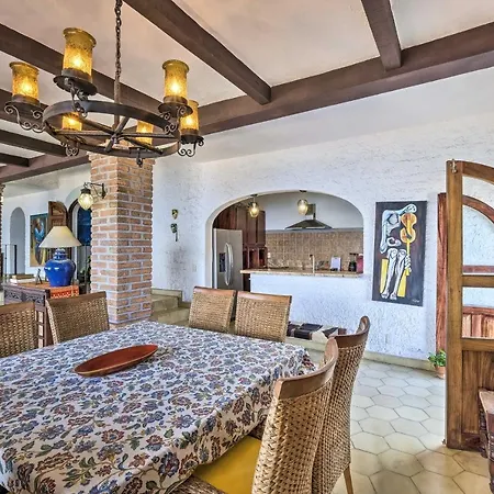 Mid-Century Modern Condo W/ Patio & Ocean Views!-3