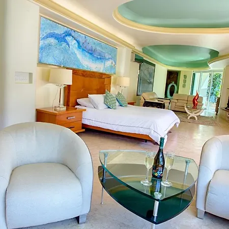 Beautiful, Elegant, And Luxury Master Suite With Impressive Views Of The Beach,-2