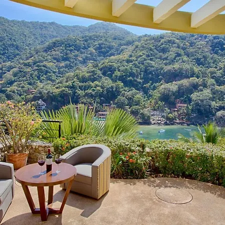 Beautiful, Elegant, And Luxury Master Suite With Impressive Views Of The Beach,-3