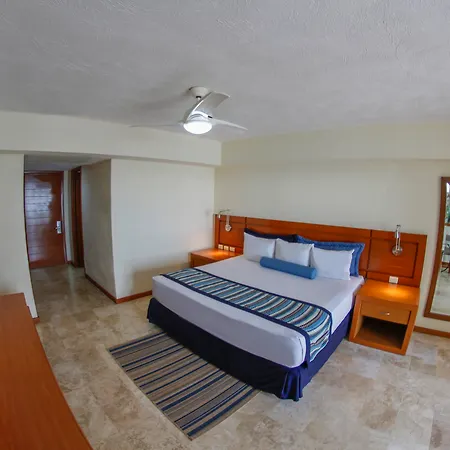 Plaza Pelicanos Grand Beach Resort All Inclusive-3