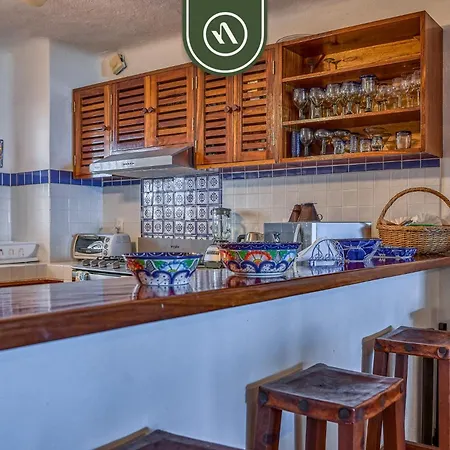 Ocean View 2Br Condo-Balcony-Beach-Pool-2