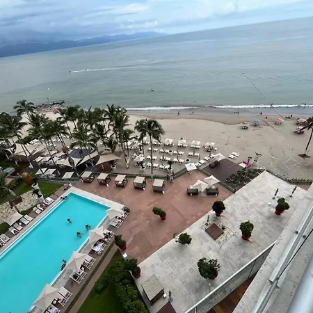 Icon Vallarta, Puerto Vallarta-2