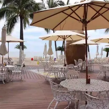 Icon Vallarta-2